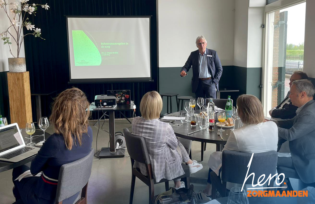 23-Zorgmaand-ronde-tafel-beeld_rgb_V2-7